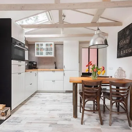 Chalet Knus 2persoons I Bosrijke Omgeving *