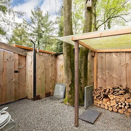 Chalet Knus 2persoons I Bosrijke Omgeving