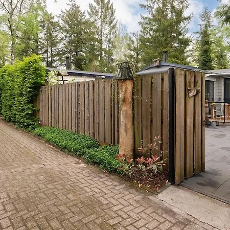 Chalet Knus 2persoons I Bosrijke Omgeving